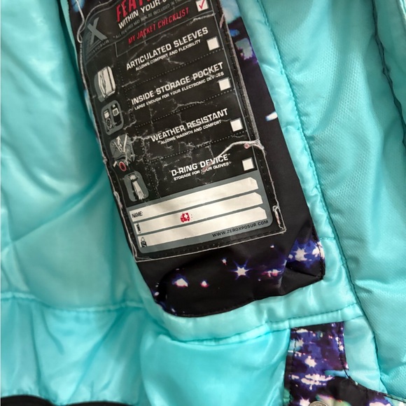 Stylish Kids Puffer Jacket - Black and Blue - Picture 4 of 16